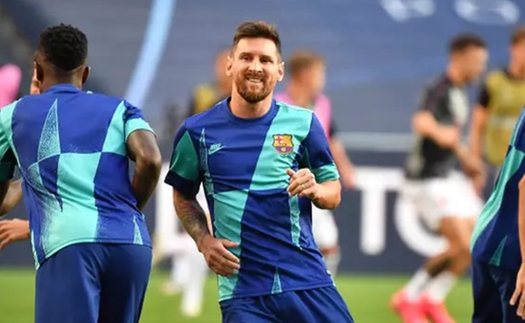 Messi làm gì trong lần đầu có mặt ở đại bản doanh Barca sau tuyên bố ở lại?