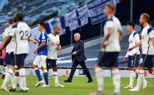 Thua Everton, Mourinho chỉ trích cầu thủ Tottenham quá ‘lười biếng’