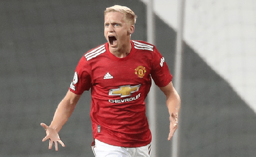 Van Basten: 'Van de Beek phạm sai lầm lớn khi gia nhập MU'