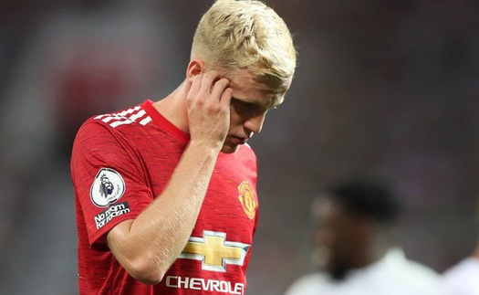 MU: Van de Beek đang đi vào vết xe đổ của Herrera và Mkhitaryan năm xưa