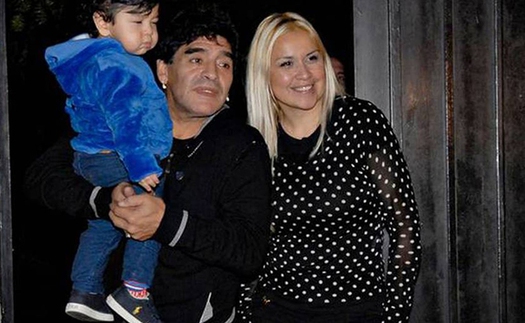 Xúc động trước thông điệp cuối cùng Maradona dành cho con trai út