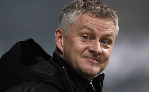 Solskjaer hy vọng có điều bất ngờ xảy ra trong cuộc đua vô địch