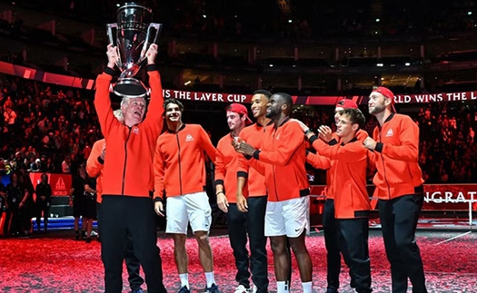 Frances Tiafoe mang về danh hiệu Laver Cup đầu tiên cho đội Thế giới