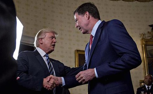 Hé lộ ‘bữa tối định mệnh’ của Giám đốc FBI với tổng thống Donald Trump