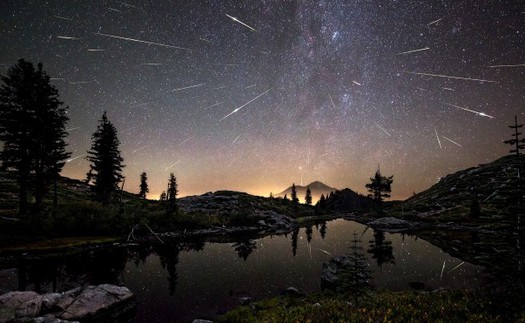 Thời điểm đẹp để quan sát mưa sao băng Perseids ở Việt Nam đêm nay?