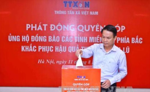 TTXVN chung tay ủng hộ đồng bào Tây Bắc khắc phục thiệt hại do mưa lũ