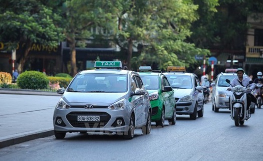 Hàng nghìn xe taxi có nguy cơ 'đắp chiếu' để... chờ