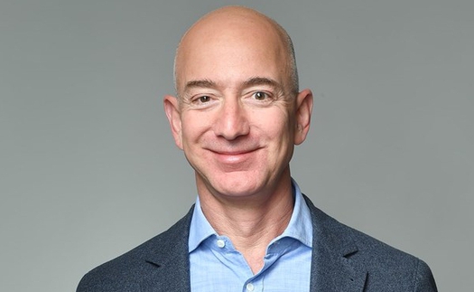 Ông chủ Amazon Jeff Bezos thành tỷ phú giàu nhất lịch sử thế giới với bao nhiêu tiền?