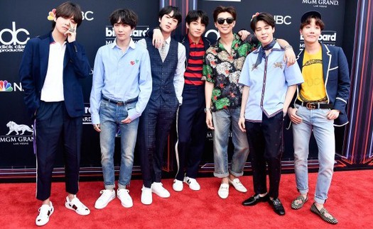 BTS chiếm ngôi quán quân BXH Billboard 200: Thành công nhờ 'chơi trội'