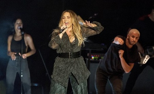 Demi Lovato nhập viện do sốc ma túy: Thất bại trong 'trận chiến' của cuộc đời