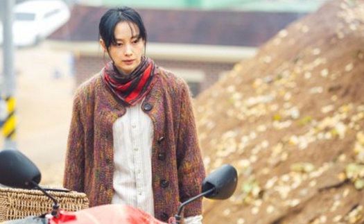 LHP Busan 2018: Lee Na Young tái xuất sau 6 năm vắng bóng không cần thù lao