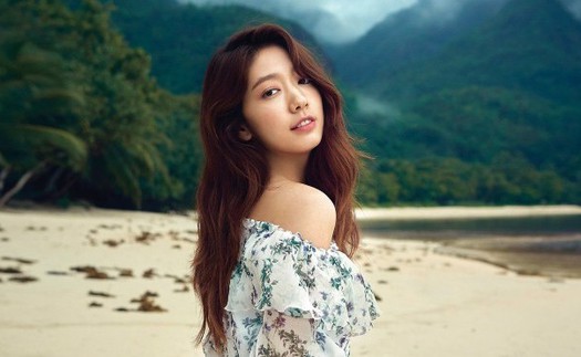 Park Shin Hye: Nhiều 'tin đồn' nhưng vẫn đơn chiếc