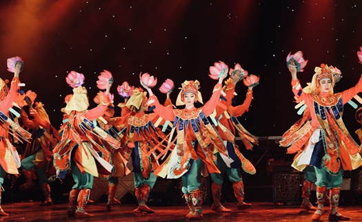 'Ánh dương mùa Xuân': Chương trình nghệ thuật ca ngợi tình hữu nghị Việt-Triều