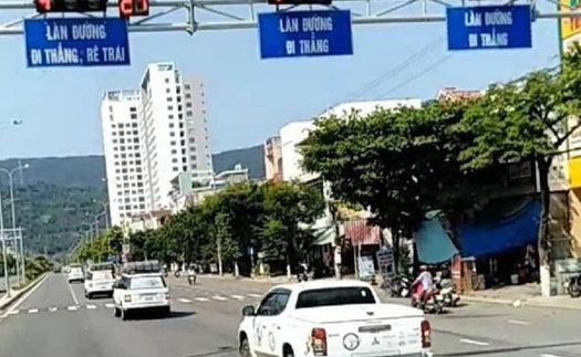 Đoàn xe vượt đèn đỏ ở Đà Nẵng: 9 lái xe bị xử phạt, tước quyền sử dụng giấy phép lái xe