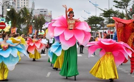 Người dân Thanh Hóa háo hức với Carnival đường phố lần đầu tiên