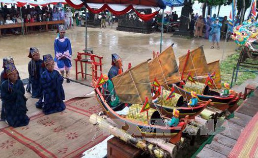 Quảng Ngãi: Khao lề thế lính Hoàng Sa tại Lý Sơn