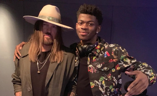 'Old Town Road' của Lil Nas X và Billy Cyrus: Khơi mào tranh cãi về nhạc đồng quê