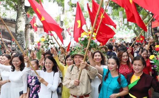 Kỷ niệm 65 năm Ngày Giải phóng Thủ đô: Hào hùng âm hưởng ngày chiến thắng