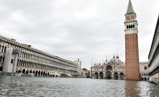 Tình trạng ngập lụt tại Venice, Italy ngày càng trầm trọng