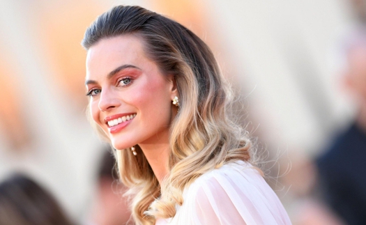 Cướp biển vùng Caribbe toàn nữ với 'thuyền trưởng' Margot Robbie