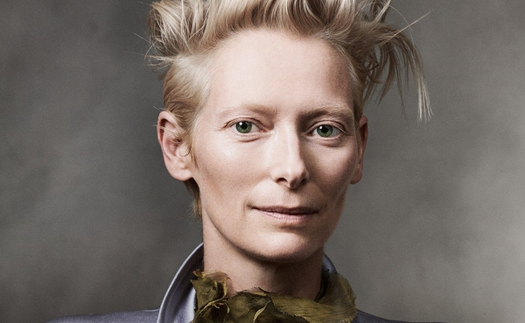 Tilda Swinton nhận giải Thành tựu trọn đời LHP Venice: 'Tắc kè hoa' màn bạc