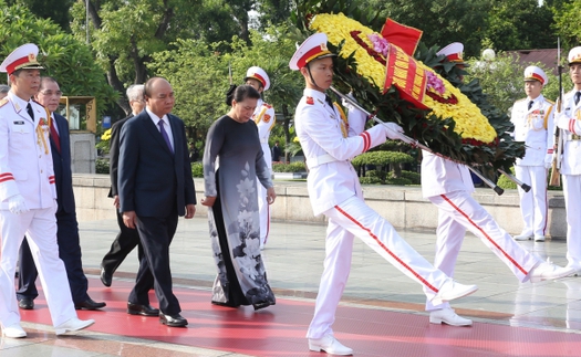 Lãnh đạo Đảng, Nhà nước đặt vòng hoa, tưởng niệm các Anh hùng liệt sỹ nhân Ngày 27/7