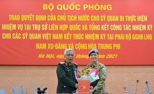 Công bố quyết định của Chủ tịch nước cử sĩ quan đi thực hiện nhiệm vụ tại LHQ