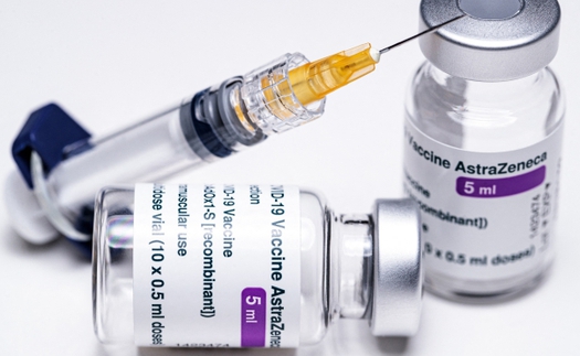 Tổng thống Hàn Quốc Moon Jae-in đã tiêm vaccine AstraZeneca phòng Covid-19