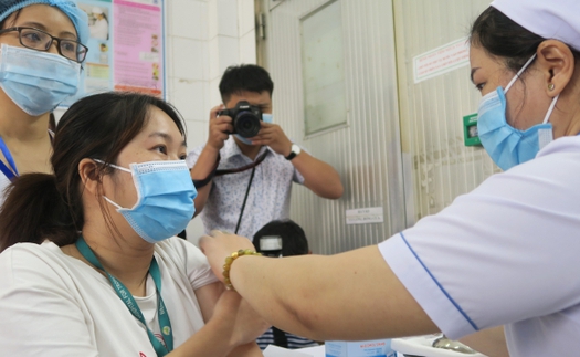 Góc nhìn 365: Vaccine cho ngày 8/3