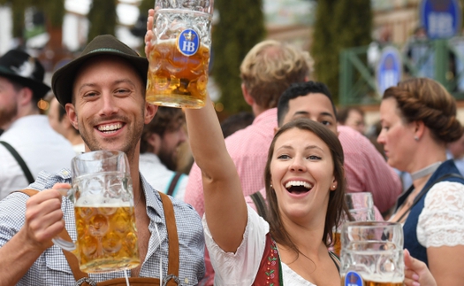 Lễ hội bia Oktoberfest lớn nhất thế giới tiếp tục lỡ hẹn vì dịch Covid-19