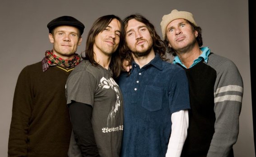 Ban nhạc Red Hot Chili Peppers bán quyền xuất bản ca khúc cho Hipgnosis giá 150 triệu USD