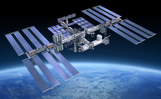 SpaceX đưa nhiều 'hành khách đặc biệt' lên Trạm ISS