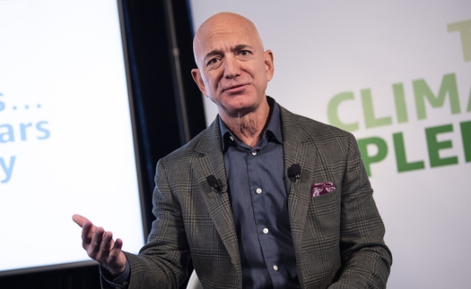 Tỉ phú Jeff Bezos rời vị trí CEO Amazon
