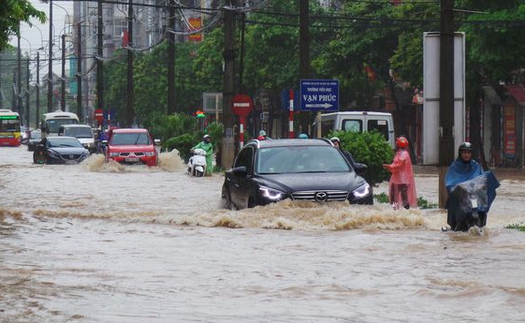 Bắc Bộ mưa dông rải rác, tập trung vào đêm và sáng sớm