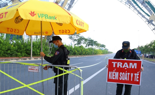 Hà Nội lập 21 chốt kiểm soát tại nơi có mật độ giao thông cao vào 'vùng đỏ'