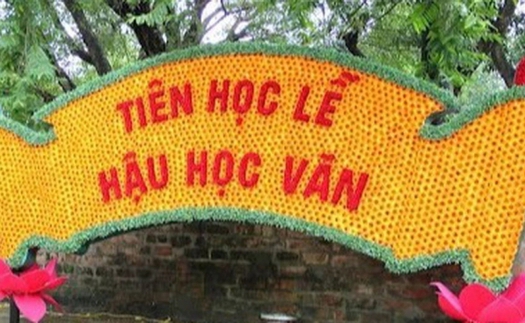 Chào tuần mới: Tiên học lễ...