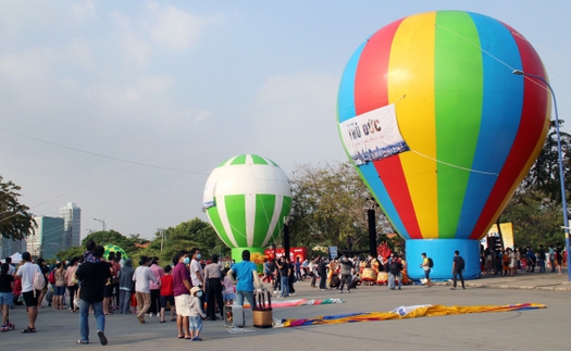 Lần đầu tiên tổ chức Ngày hội Khinh khí cầu tại Thành phố Hồ Chí Minh