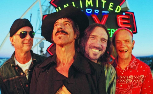 Album 'Unlimited Love' của Red Hot Chili Peppers: Trở về nhà trong tình yêu bất tận