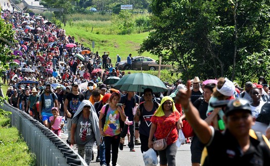 Hình thành đoàn người di cư ở Mexico tìm đường tới Mỹ