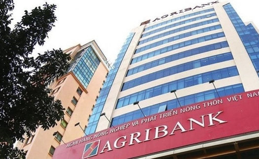 Đối tượng xông vào phòng giao dịch Agribank nhằm chiếm đoạt tài sản