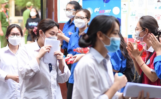 Chào tuần mới: Phút giây lặng lẽ mong chờ