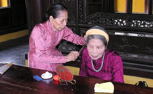 Nhớ Cô Dinh - Cung nữ cuối cùng của triều Nguyễn