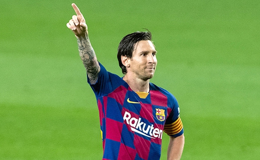 Như Trái đất chỉ quay một vòng, Messi vẫn ở Camp Nou