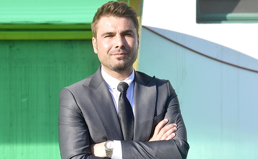 Con đường tới ánh sáng của Adrian Mutu