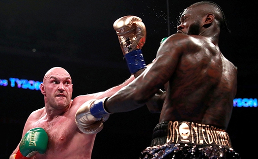 Tyson Fury và hành trình chạy trốn quỷ dữ