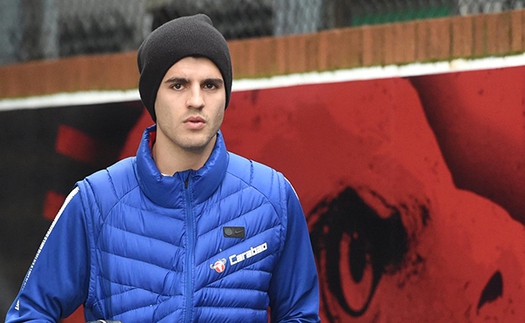 Morata và cuộc chiến trên khán đài