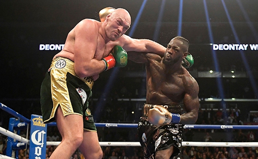 Deontay Wilder bảo vệ thành công danh hiệu WBC: Những cú đấm cứu sống cuộc đời họ