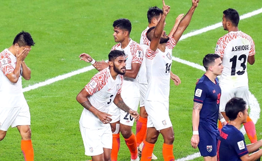 Asian Cup 2019: Thái Lan thua vỡ mặt, sa thải HLV, tụt xa so với Việt Nam?