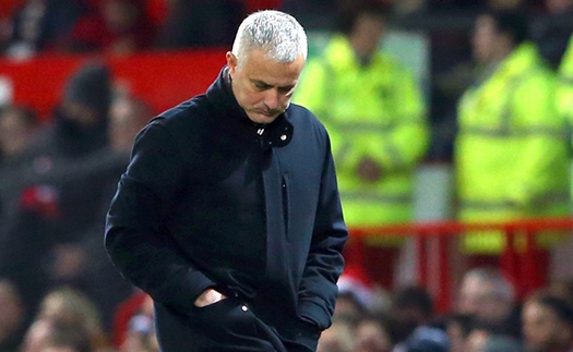 M.U của Mourinho quá tệ, có bù giờ… 44 phút cũng vô vọng