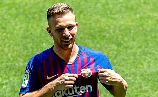 Cuối cùng người Barca đã nhìn thấy hình bóng Xavi ở Arthur Melo